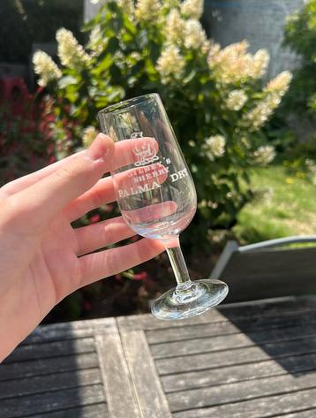 Set van 6 Gilbey’s Cherry Palma Dry Glazen beschikbaar voor biedingen