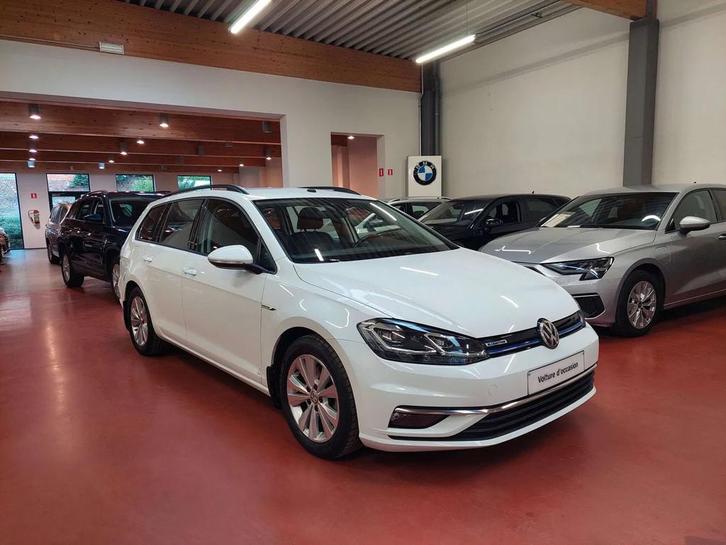 Volkswagen GOLF Variant 1.5 TSi + FULL LED + NAVI + CarPLAY, Auto's, Volkswagen, Te koop, Golf Variant, ABS, Achteruitrijcamera