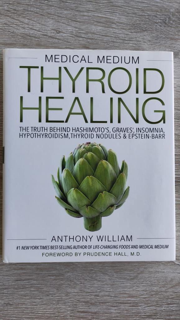 Thyroid Healing - Anthony William, Boeken, Esoterie en Spiritualiteit, Zo goed als nieuw, Instructieboek, Overige onderwerpen