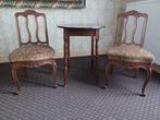 2 stoelen met tafeltje, Huis en Inrichting, Stoelen, Bruin, Zo goed als nieuw, Hout, Ophalen