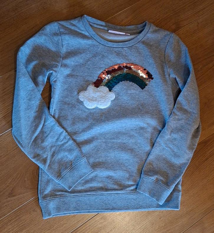 Someone grijze trui regenboog 140, Enfants & Bébés, Vêtements enfant | Taille 140, Utilisé, Fille, Pull ou Veste, Enlèvement ou Envoi
