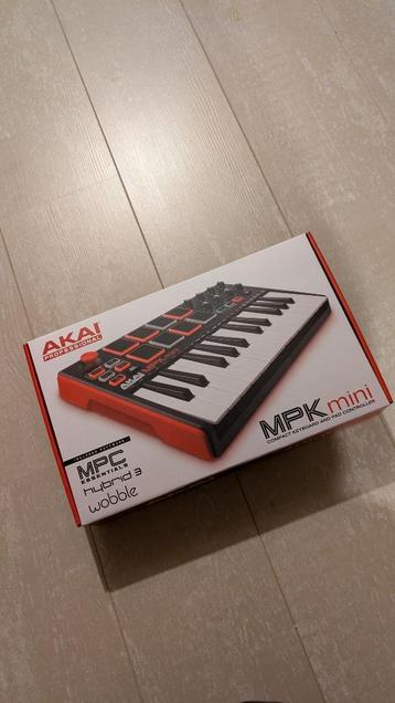 AKAI MPK MINI MK2 beschikbaar voor biedingen