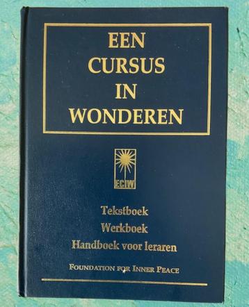 Een cursus in wonderen Tekstboek beschikbaar voor biedingen