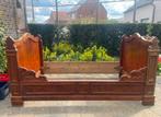 Hand gemaakt 100 jaar oud bed, Antiek en Kunst, Ophalen