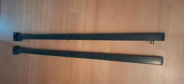 2 poort palen 180 cm Donkergrijs beschikbaar voor biedingen