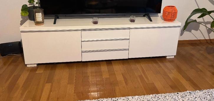 Meuble TV couleur blanc cassé, Maison & Meubles, Armoires | Mobilier de télévision, Utilisé, Moins de 100 cm, 150 à 200 cm, 50 à 75 cm