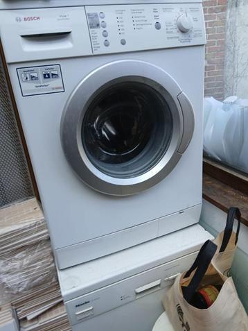 Koelkasten wasmachines beschikbaar voor biedingen