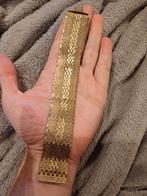 Brede vlakke goudkleurige armband, Ophalen of Verzenden, Zo goed als nieuw