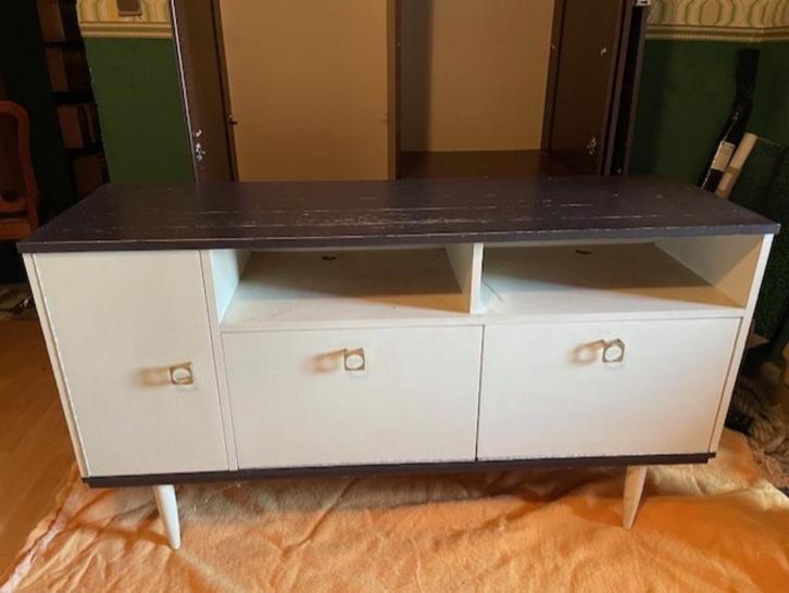 Vintage kast – ideaal voor platenspeler of retro interieur, Huis en Inrichting, Kasten | Kleerkasten, Gebruikt, Minder dan 100 cm