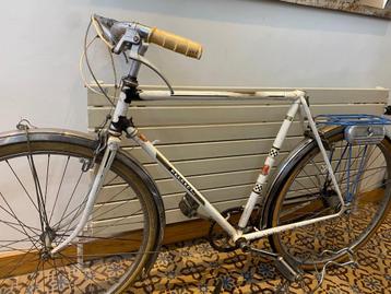 Vélo homme beschikbaar voor biedingen