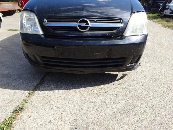 Voorbumper van een Opel Meriva (Z20R), Auto-onderdelen, Carrosserie, Bumper, Opel, Gebruikt, 3 maanden garantie, Ophalen of Verzenden