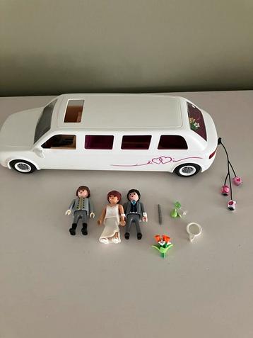 Playmobil limousine huwelijkspaar + chauffeur + accessories beschikbaar voor biedingen