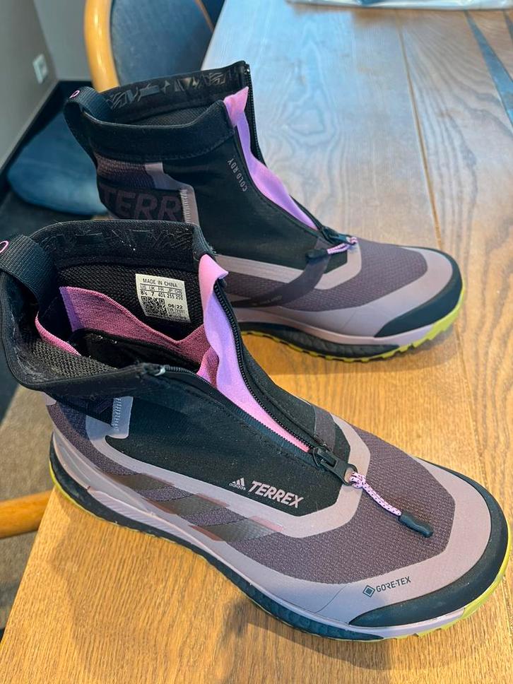 Addidas TERREX t.40 laarzen, Sport en Fitness, Bergsport en Wandelen, Zo goed als nieuw, Ophalen