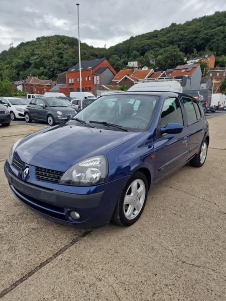 Renault Clio 1.2i 16v Authentique, Auto's, Renault, Bedrijf, Te koop, Clio, ABS, Elektrische ramen, Radio, Benzine, Euro 3, Berline