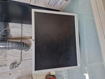 HP-monitor beschikbaar voor biedingen