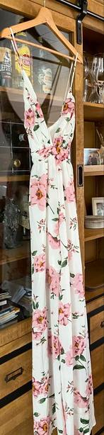 Maxi dress maat medium, Kleding | Dames, Jurken, Ophalen of Verzenden, Zo goed als nieuw