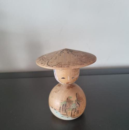 Lieve Sosaku Bobblehead Kokeshi, Antiek en Kunst, Kunst | Beelden en Houtsnijwerken, Verzenden