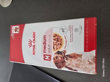 Royal Canin medium adult in saus beschikbaar voor biedingen