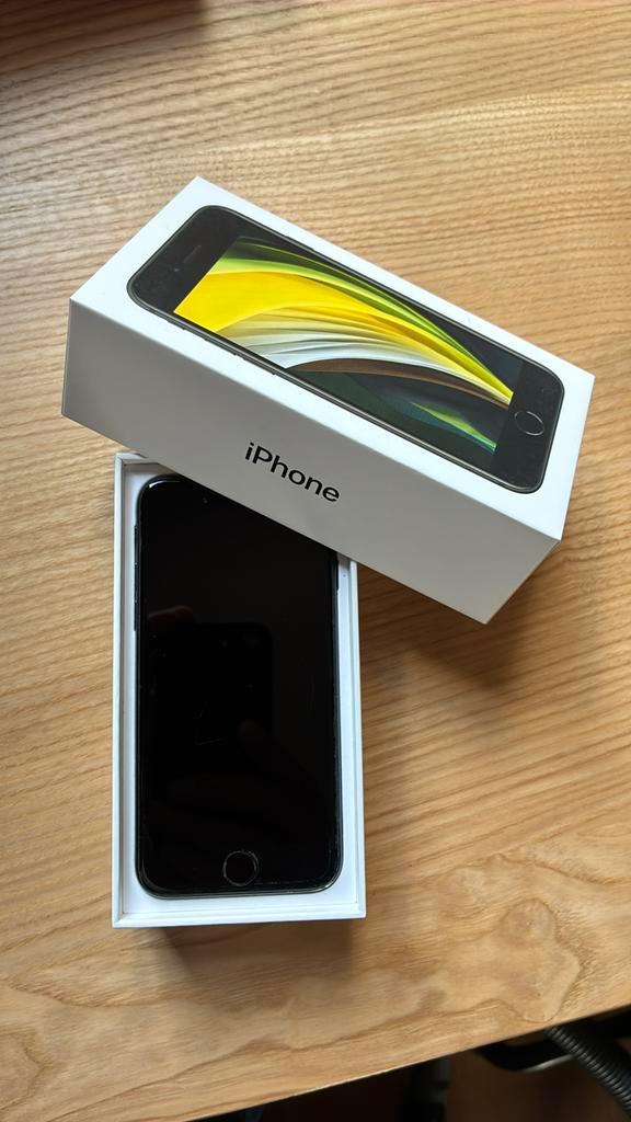 Apple iPhone SE (2e generatie), Telecommunicatie, Mobiele telefoons | Apple iPhone, Gebruikt, 64 GB, Overige modellen, Zwart, Ophalen