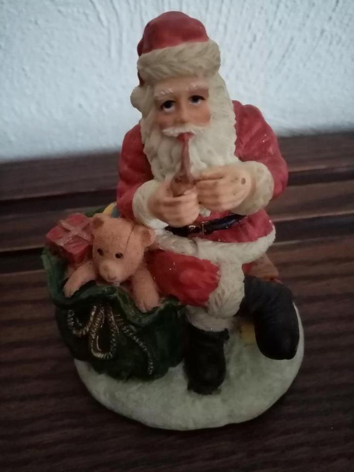 nieuw kerstbeeld , kerstman met pijp , hoogte 10cm, Divers, Noël, Neuf, Enlèvement ou Envoi