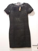 Deby Debo, jurk, NIEUW, mt 36, met goudkleurige draad, Vêtements | Femmes, Robes, Neuf, Enlèvement ou Envoi, Noir, Au-dessus du genou