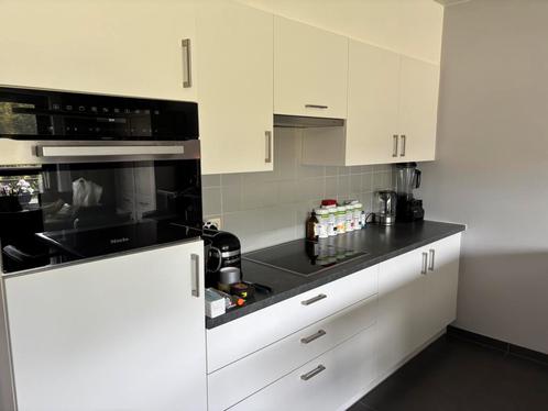 Keuken en keukeneiland, Huis en Inrichting, Keuken | Complete keukens, Zo goed als nieuw, Wit, Met kookeiland, Ophalen