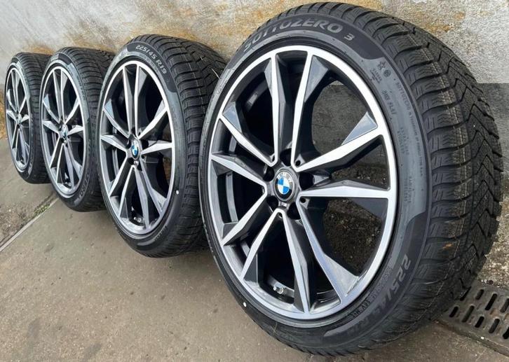 Jantes bmw 715m origine 19 pouces bmw x1 & bmw x2, Autos : Pièces & Accessoires, Pneus & Jantes, Pneus et Jantes, Pneus hiver