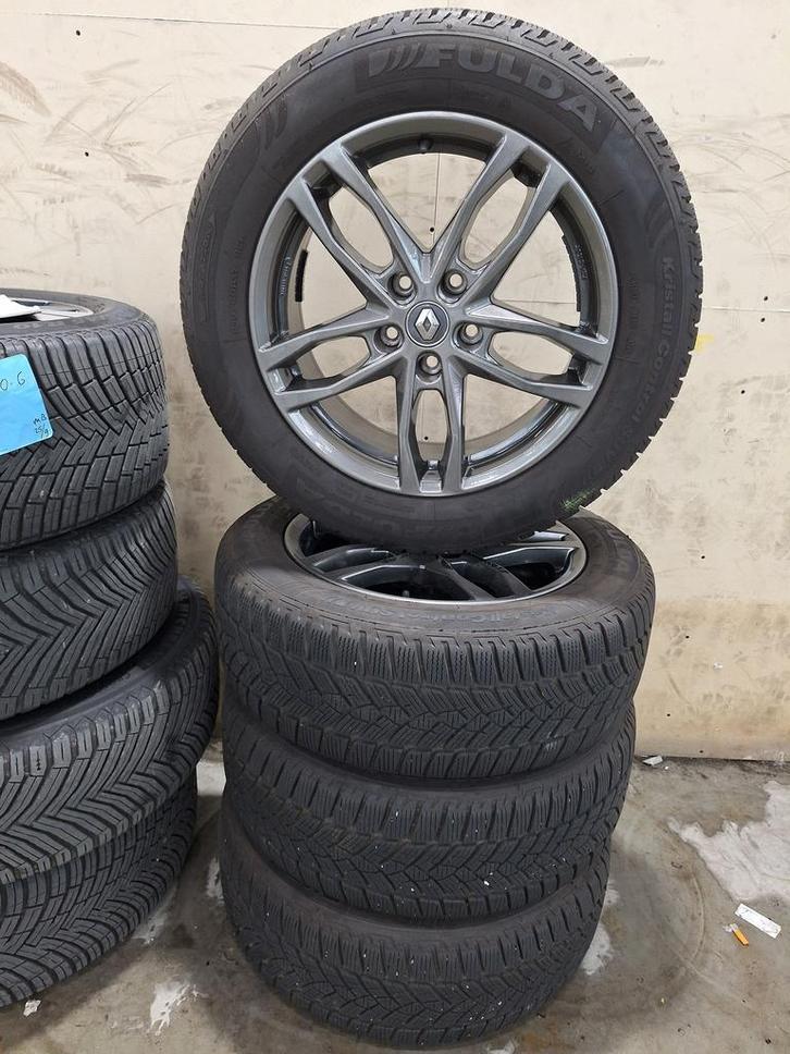 Renault Captur Winterset 17 Inch, Auto-onderdelen, Banden en Velgen, Banden en Velgen, Winterbanden, 17 inch, 215 mm, Personenwagen