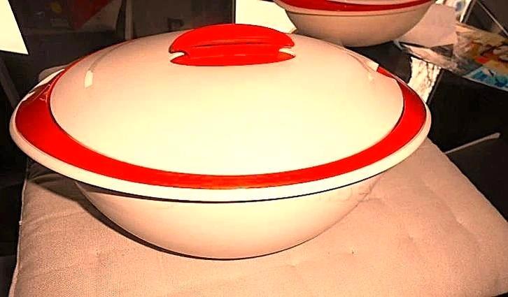 tupperware: cocotte " iso duo" ( 3,1litres ), Maison & Meubles, Cuisine| Tupperware, Neuf, Crème, Orange, Enlèvement ou Envoi