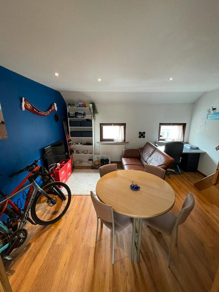 Tafel met 4 stoelen, Maison & Meubles, Tables | Tables à manger, Utilisé, Enlèvement