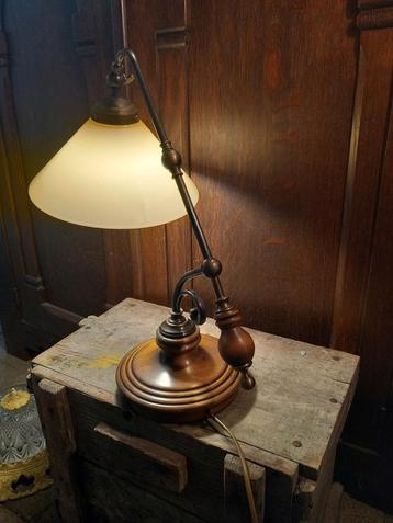 lampe de bureau classique 