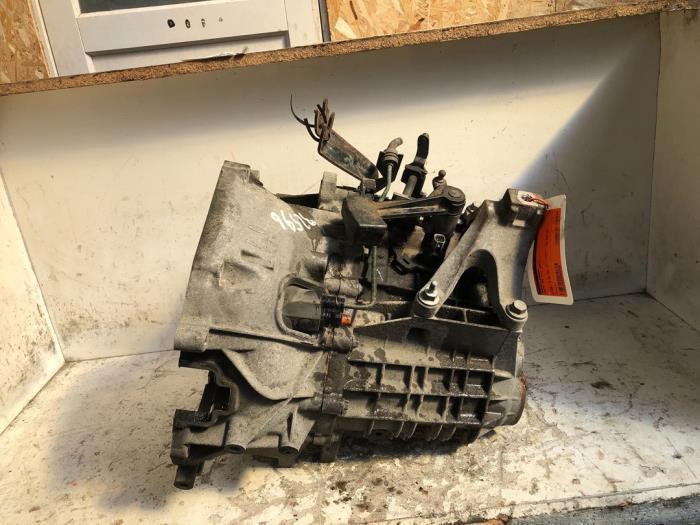 Versnellingsbak van een Volvo V50, Auto-onderdelen, Transmissie en Toebehoren, Volvo, Gebruikt, 3 maanden garantie, Ophalen of Verzenden