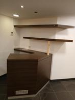 Ameublement de magasin, Enlèvement