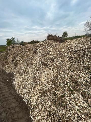 Houtsnippers  beschikbaar voor biedingen