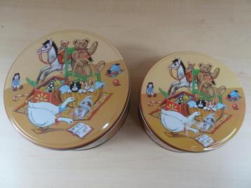 METALEN DOZEN MET BEREN EN KATTEN beschikbaar voor biedingen