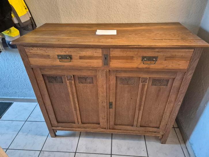 Antiek kastje, Huis en Inrichting, Kasten | Dressoirs, Gebruikt, Ophalen