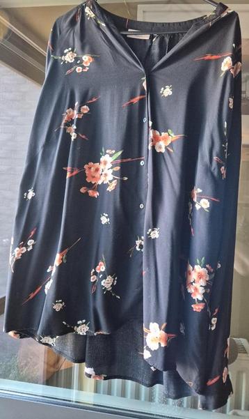 Hemd met bloemen - Maat 52 beschikbaar voor biedingen