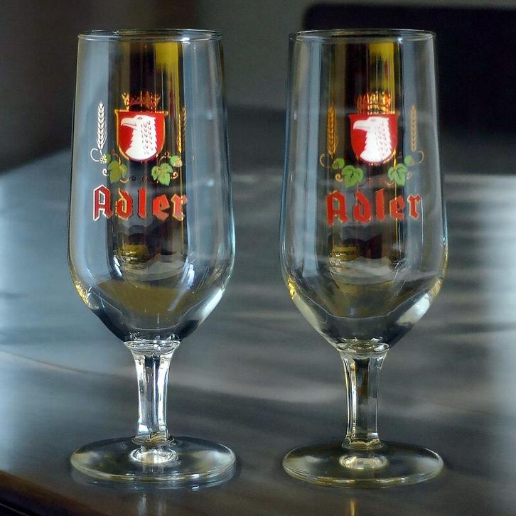 Adler bierglazen, Verzamelen, Glas en Drinkglazen, Gebruikt, Bierglas, Ophalen of Verzenden