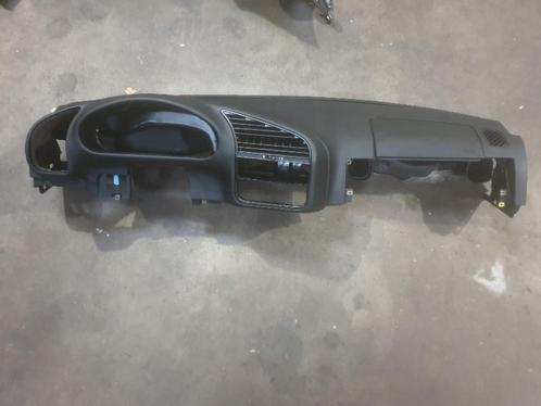 DASHBOARD BMW 3 serie Touring (E36 / 3) (64.22-1-977614), Auto-onderdelen, Dashboard en Schakelaars, BMW, Gebruikt