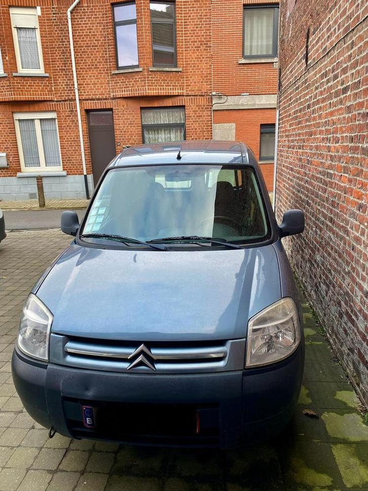 Citroën Berlingo 116550 km, Autos, Citroën, Particulier, Berlingo, Vitres électriques, Peinture métallisée, Radio, Diesel, Euro 4