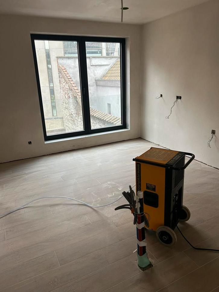 Bouwdrogers te huur aan voordelig tarief, Doe-het-zelf en Bouw, Schildersmaterialen, Zo goed als nieuw, Ophalen