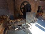 Machine aanmaakhout, Ophalen