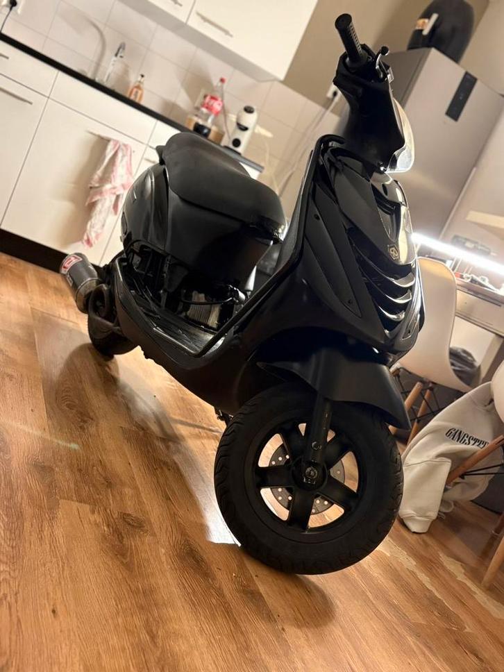 Piaggio zip 125cc 4takt, Fietsen en Brommers, Scooters | Piaggio, Gebruikt, Zip, Ophalen