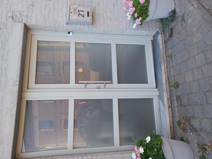 Ruime studio, Immo, Appartementen en Studio's te huur