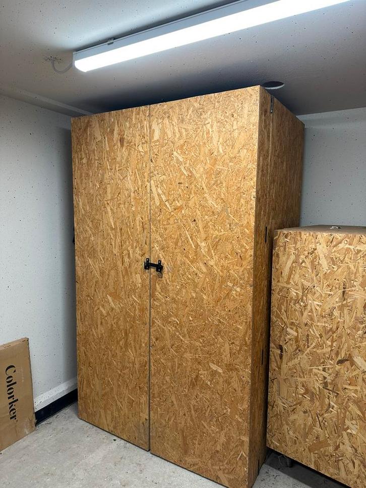 Zadelkast, Animaux & Accessoires, Chevaux & Poneys | Selles, Comme neuf, Autres espèces, Enlèvement ou Envoi