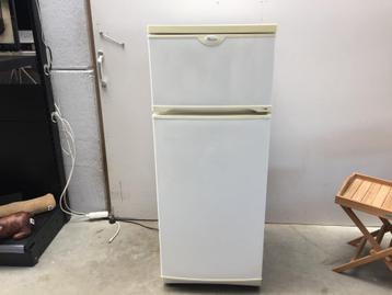 (31) Perfect werkende combi frigo diepvries Whirlpool, Zakelijke goederen, Ophalen, Gebruikt, Koelen en Vriezen