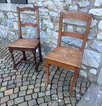 Chaises  dépareillées en chêne massif, Ophalen