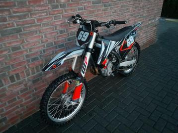 KTM SX-F 250 beschikbaar voor biedingen