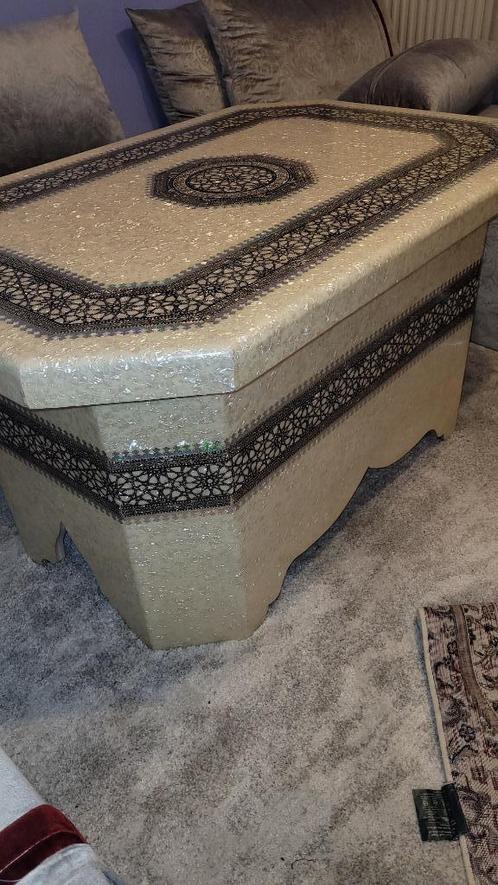 Salontafel uit zware MDF, Huis en Inrichting, Tafels | Salontafels, Gebruikt, 50 tot 75 cm, 100 tot 150 cm, 100 tot 150 cm, Overige vormen