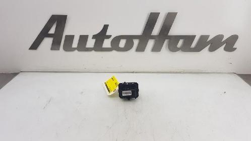 KACHELWEERSTAND Renault Clio IV (5R) (01-2012/08-2021), Auto-onderdelen, Airco en Verwarming, Renault, Gebruikt